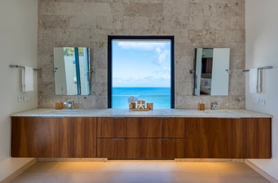 Luxury Villa Photo #47