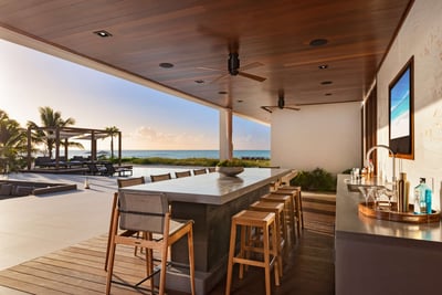 Luxury Villa Photo #10