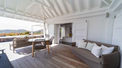Luxury Villa Photo #14