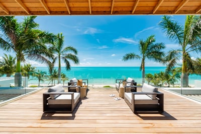 Luxury Villa Photo #10
