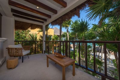 Luxury Villa Photo #2
