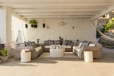 Luxury Villa Photo #6