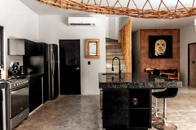 Luxury Villa Photo #11