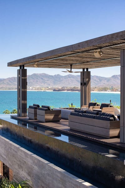 Luxury Villa Photo #12