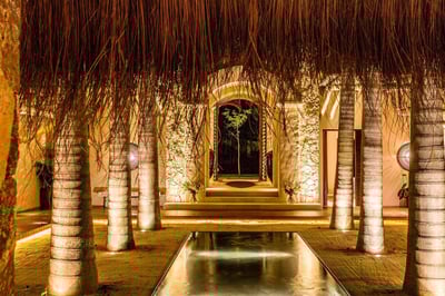 Luxury Villa Photo #16
