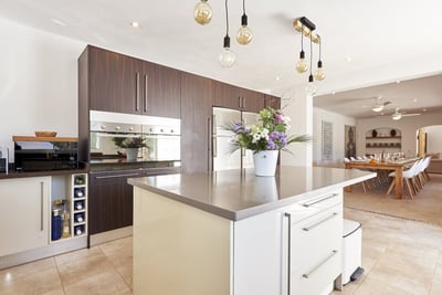 Luxury Villa Photo #12
