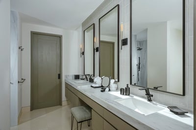 Luxury Villa Photo #23