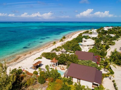 Luxury Villa Photo #21