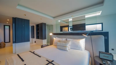 Luxury Villa Photo #58