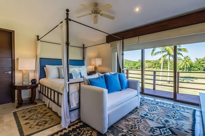 Luxury Villa Photo #10