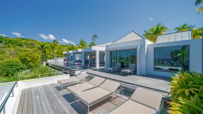 Luxury Villa Photo #13