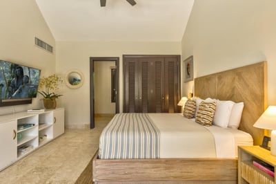 Villa Londali – Brand New Estate 10 Bedrooms
