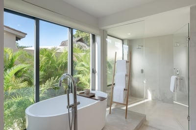 Luxury Villa Photo #35