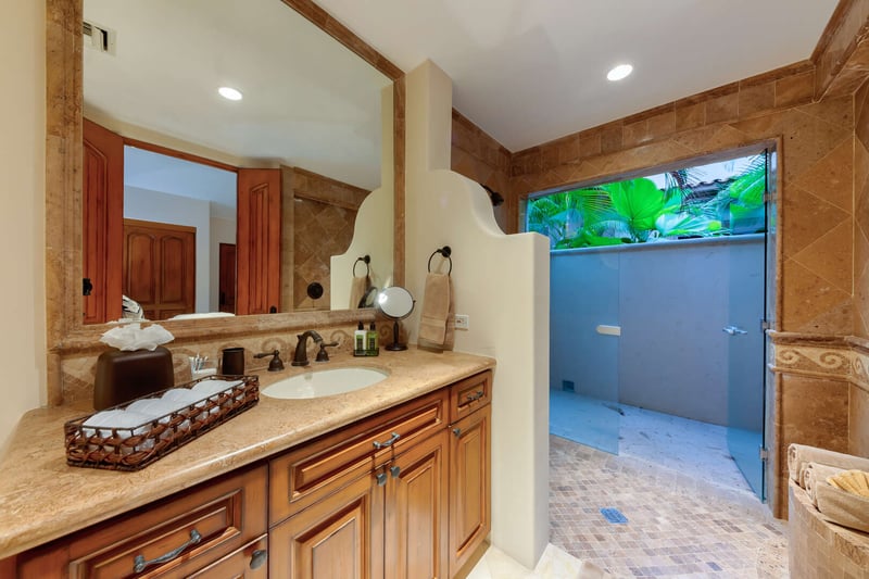 Villa Encantadora del Mar