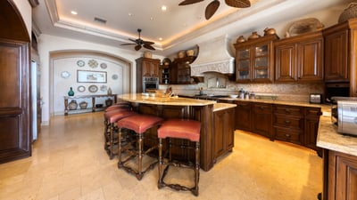 Luxury Villa Photo #26