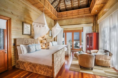 Luxury Villa Photo #33
