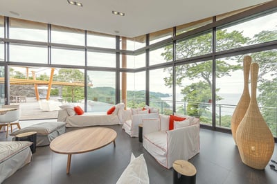 Luxury Villa Photo #14