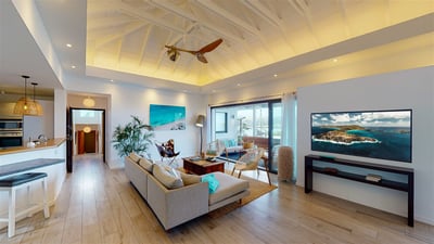 Luxury Villa Photo #25