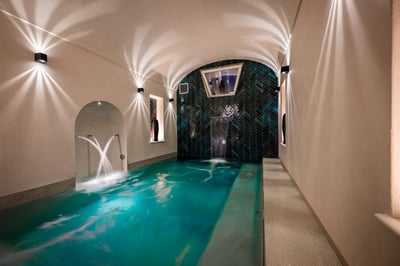 Luxury Villa Photo #17