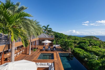 Luxury Villa Photo #2