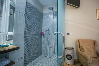 Luxury Villa Photo #24