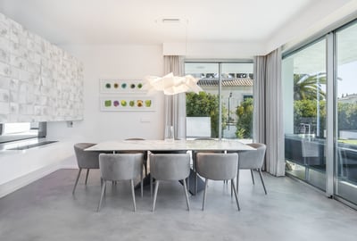 Luxury Villa Photo #20