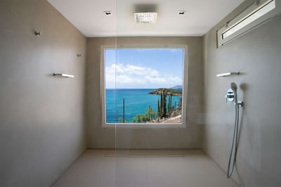 Luxury Villa Photo #27