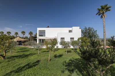 Luxury Villa Photo #14