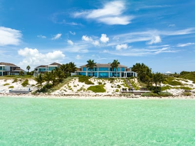Luxury Villa Photo #23
