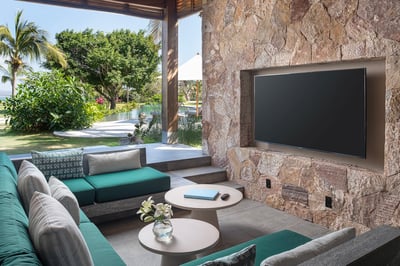 Luxury Villa Photo #15