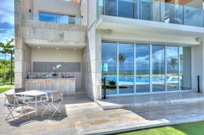 Luxury Villa Photo #10