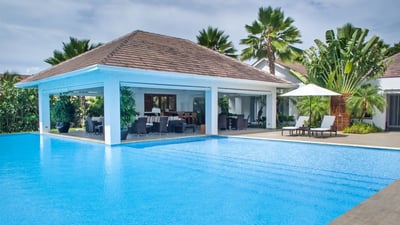Luxury Villa Photo #4