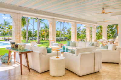 Luxury Villa Photo #9
