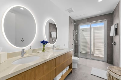 Luxury Villa Photo #22