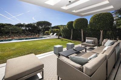 Luxury Villa Photo #10