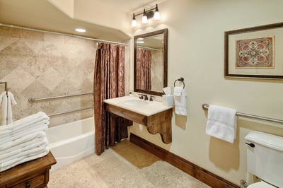 Luxury Villa Photo #6