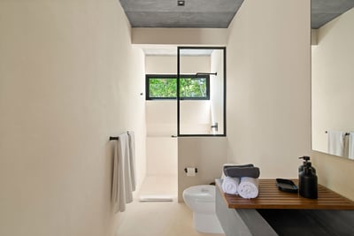 Luxury Villa Photo #28