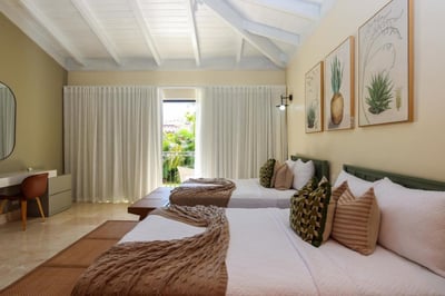 Casa Ottanta - 5-Bed Family Villa, Pool & Jacuzzi