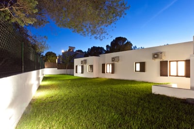 Luxury Villa Photo #4