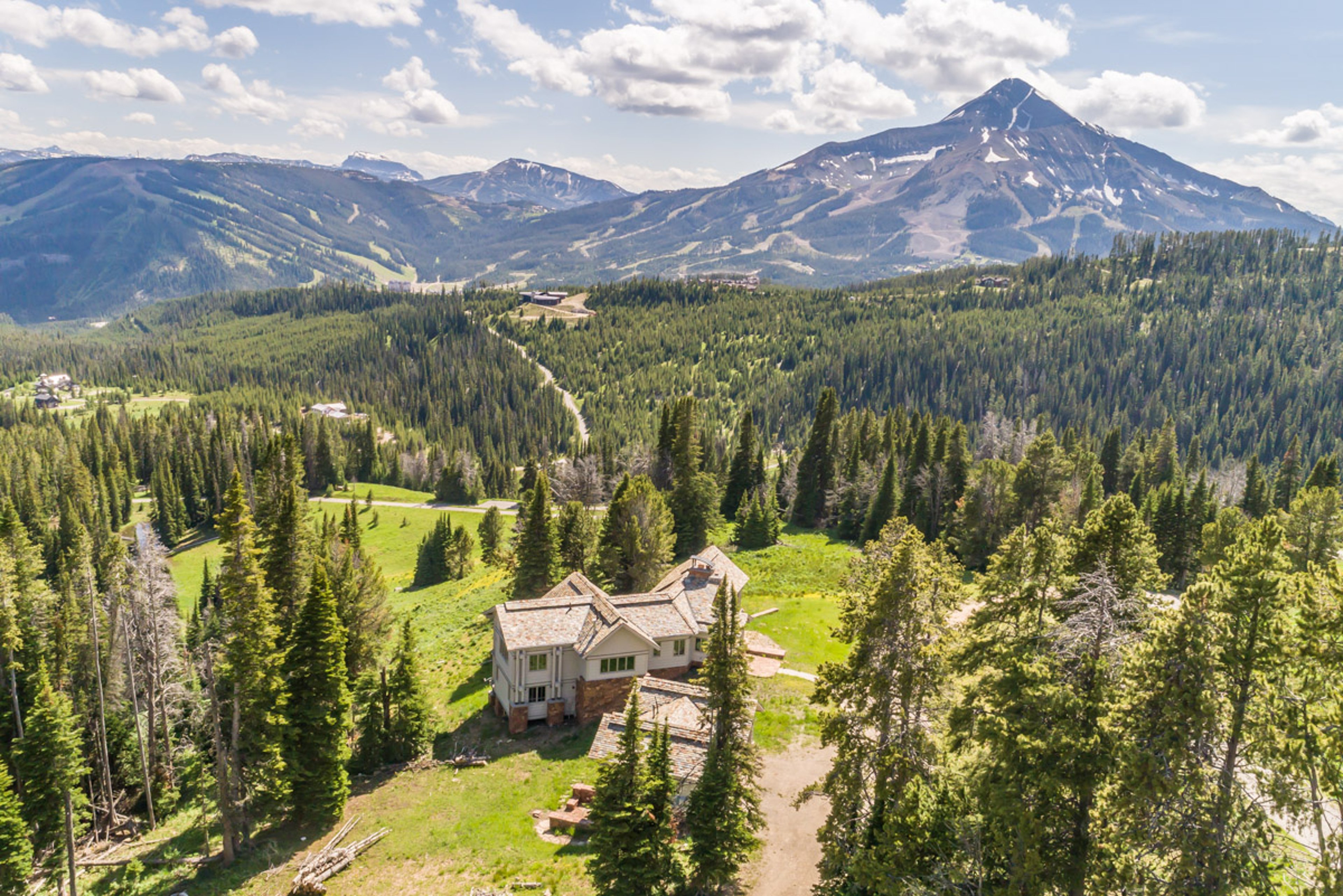 Beehive Basin Chalet - 32