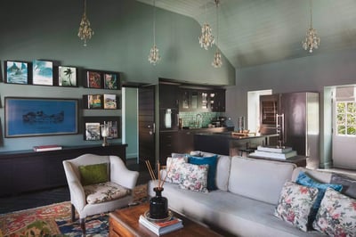 Luxury Villa Photo #6