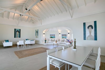 Luxury Villa Photo #19