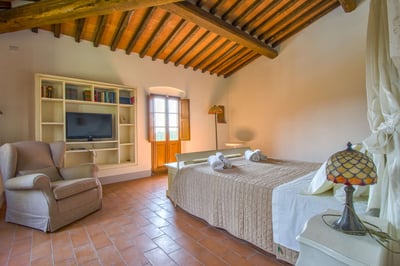 Luxury Villa Photo #22