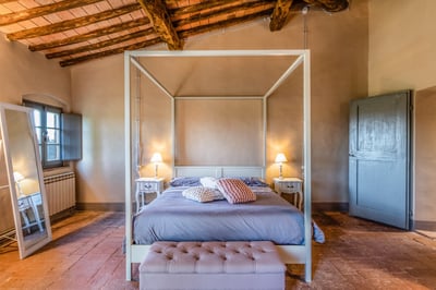 Luxury Villa Photo #19