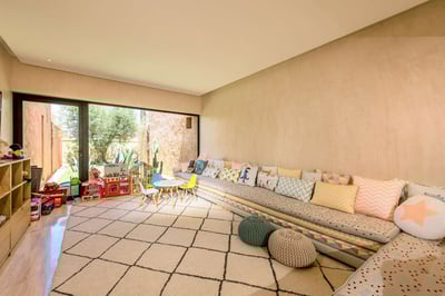 Luxury Villa Photo #16
