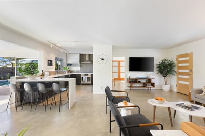 Luxury Villa Photo #18