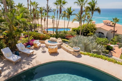 Luxury Villa Photo #9