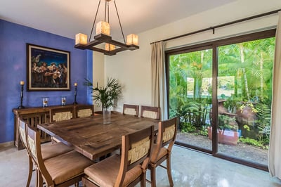 Luxury Villa Photo #7