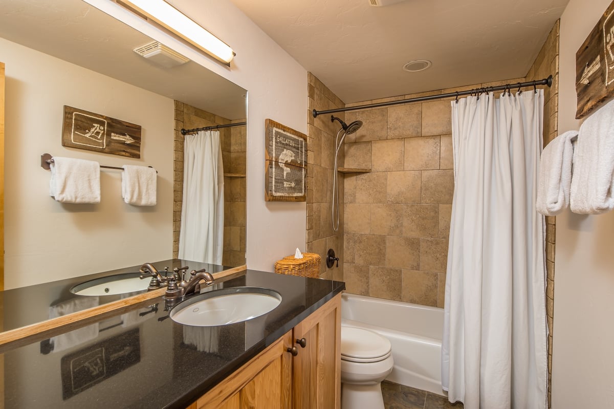 Powder Ridge Cabin | 6 Chief Gull