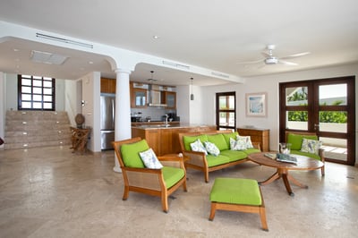 Luxury Villa Photo #10